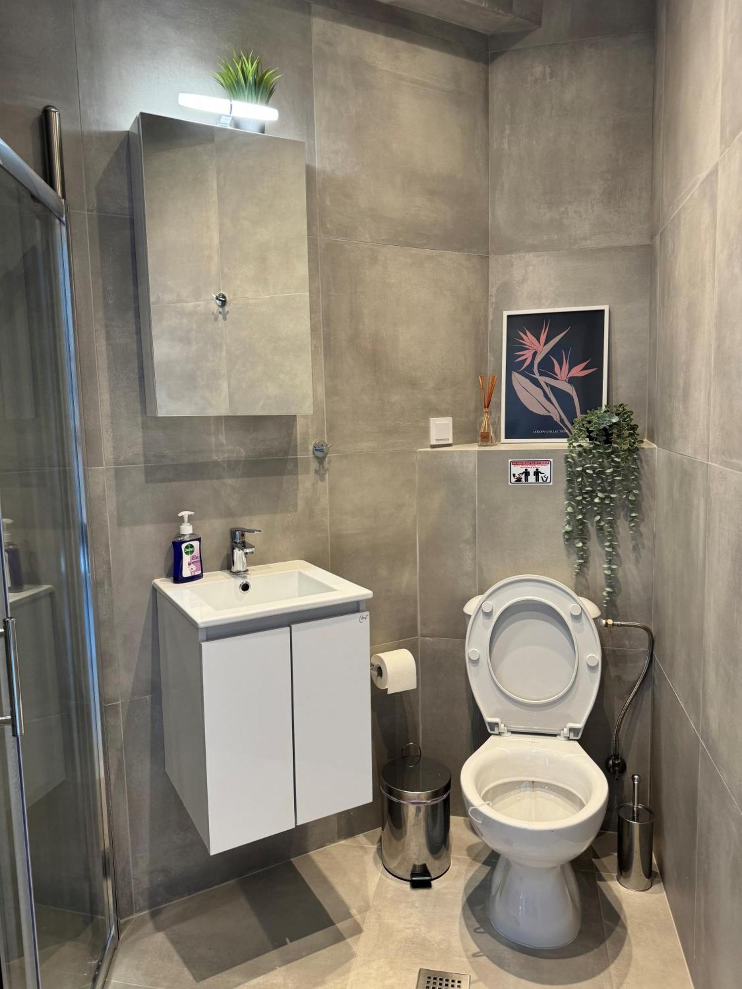 Ikarus Apartment Athens Exterior photo